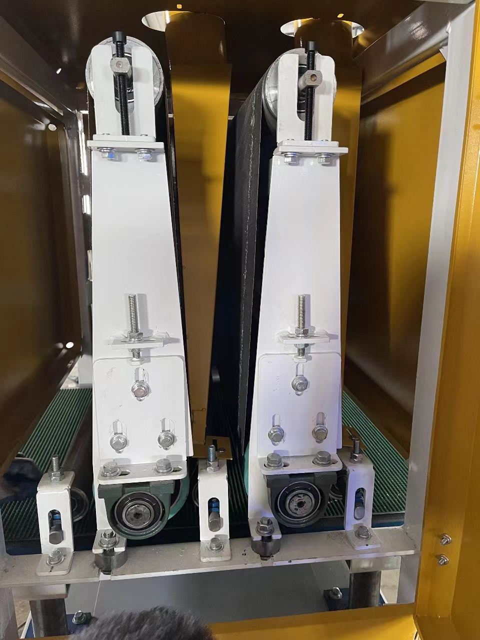 Metal rust polishing machine Round pipe derusting machine Customizable Surface Stainless Steel Round