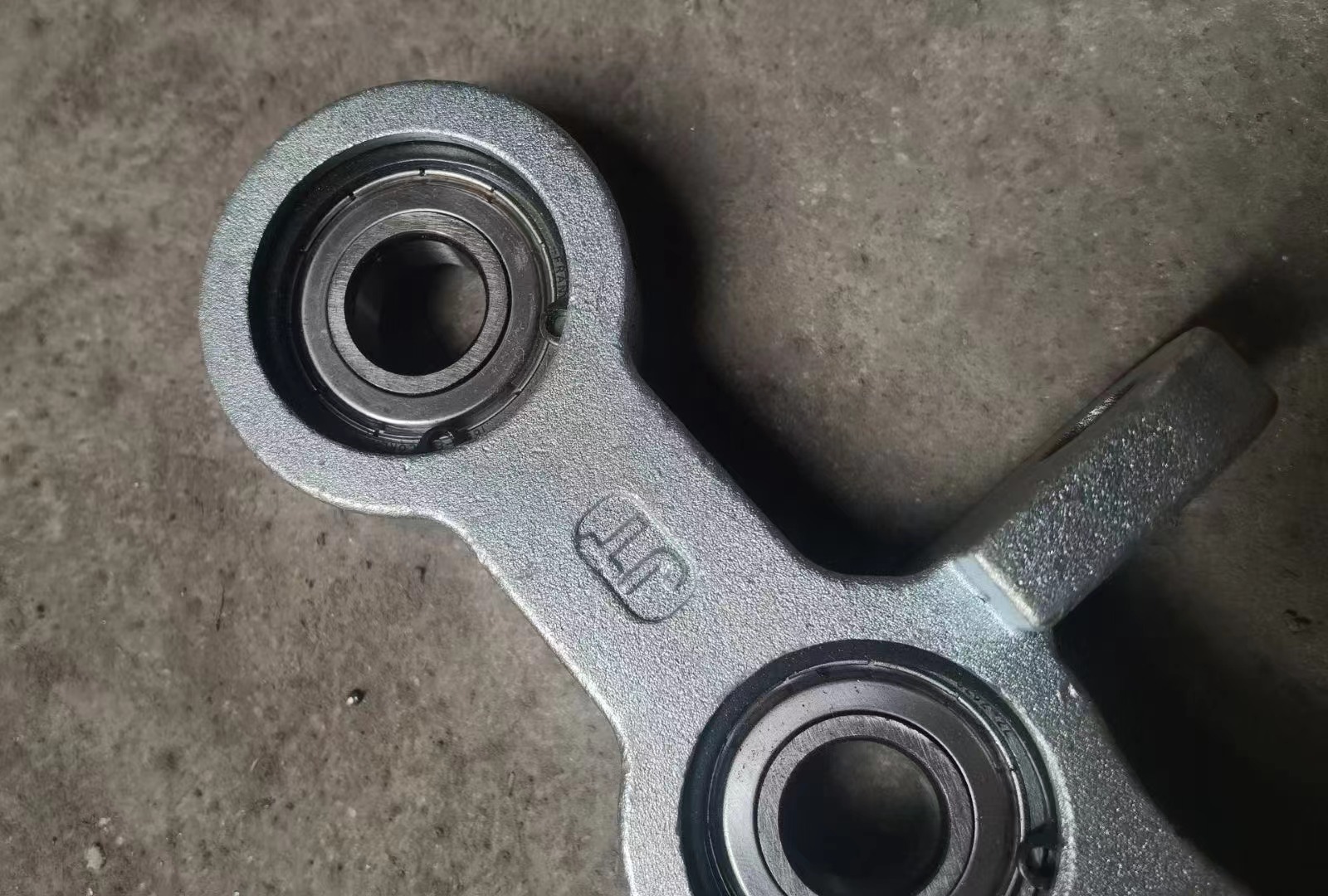 For Laser Cutting Machine Slat Slag Cleaner Fully Automatic Plasma Laser Cutting Machine Table