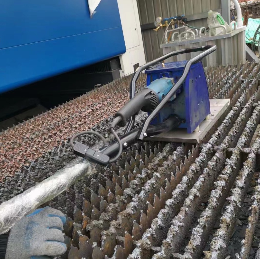 Fiber laser or plasma cutting platform slag cleaner remover JCX laser sword grid table slag remover 